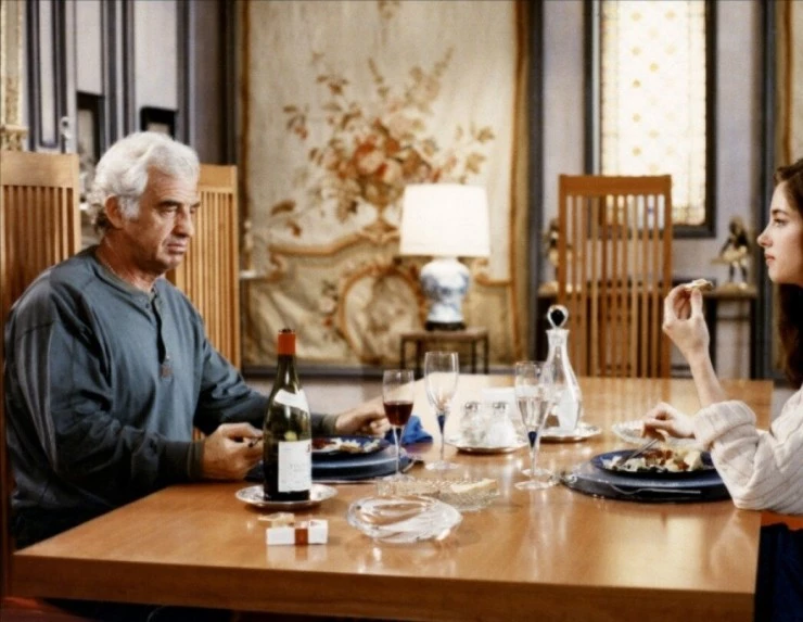 Неизвестный в доме (1992) смотреть онлайн бесплатно Неизвестный в доме (1992) фильм смотреть онлайн бесплатно