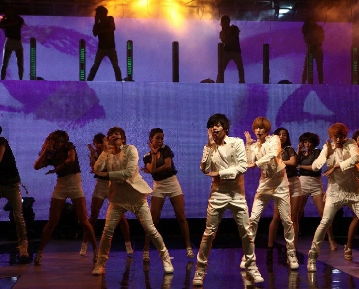 Мистер Айдол (2011) смотреть онлайн Мистер Айдол (2011) фильм смотреть онлайн