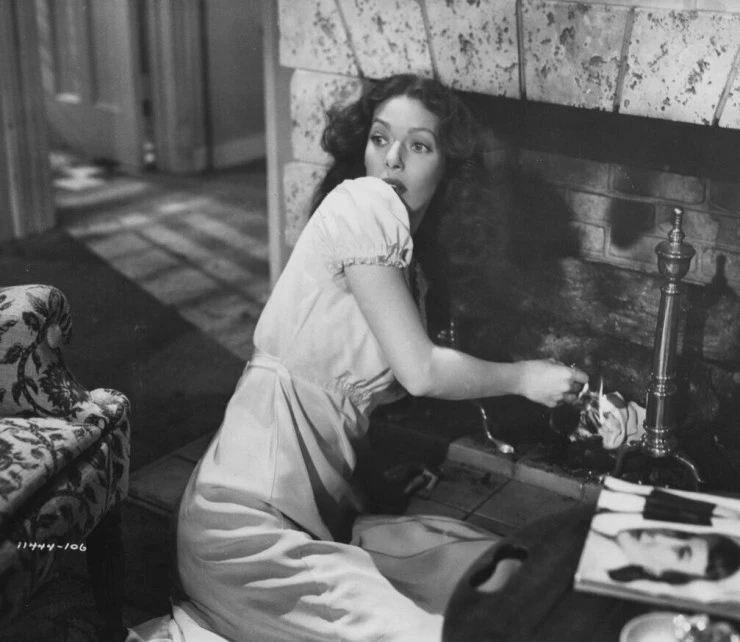 Обвиняемая (1949) смотреть онлайн Обвиняемая (1949) фильм смотреть онлайн