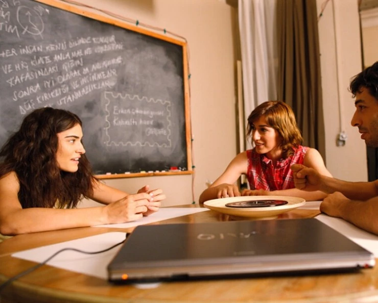 Любовь на других языках (2009) в хорошем качестве смотреть онлайн Любовь на других языках (2009) фильм в хорошем качестве смотреть онлайн