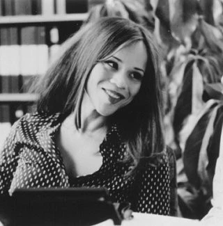 24 часа из жизни женщины (1999) смотреть онлайн 24 часа из жизни женщины (1999) фильм смотреть онлайн