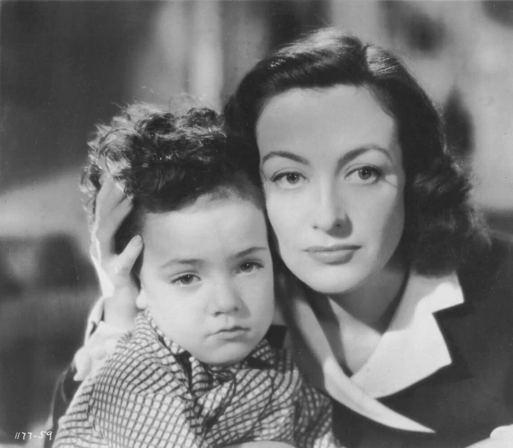 Лицо женщины (1941) смотреть онлайн бесплатно Лицо женщины (1941) фильм смотреть онлайн бесплатно