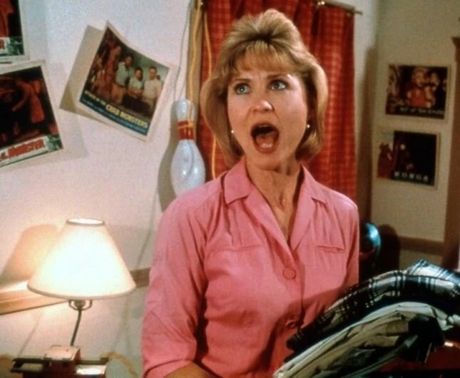 Мама-невидимка (1996) смотреть онлайн бесплатно Мама-невидимка (1996) фильм смотреть онлайн бесплатно