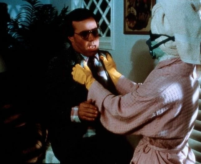 Мама-невидимка (1996) в хорошем качестве смотреть онлайн Мама-невидимка (1996) фильм в хорошем качестве смотреть онлайн