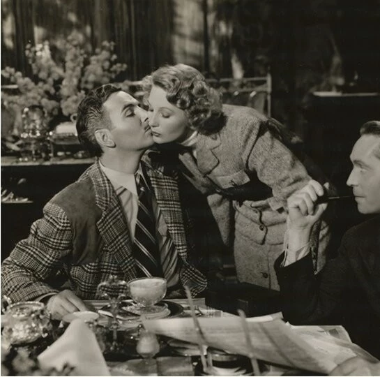 Час перед рассветом (1944) смотреть онлайн Час перед рассветом (1944) фильм смотреть онлайн