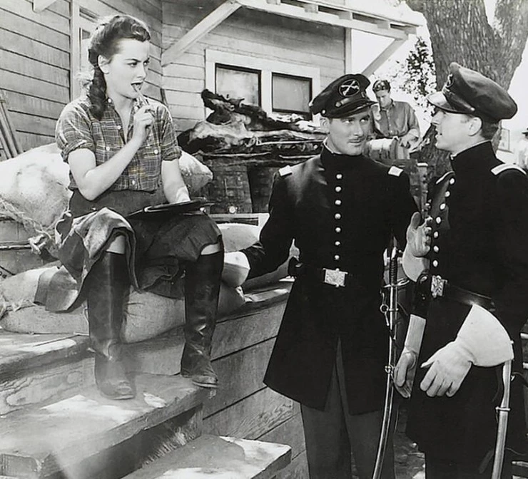 Дорога на Санта-Фе (1940) смотреть онлайн бесплатно Дорога на Санта-Фе (1940) фильм смотреть онлайн бесплатно