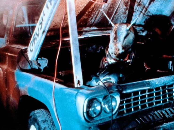 Завоеватели из космоса (1989) смотреть онлайн бесплатно Завоеватели из космоса (1989) фильм смотреть онлайн бесплатно