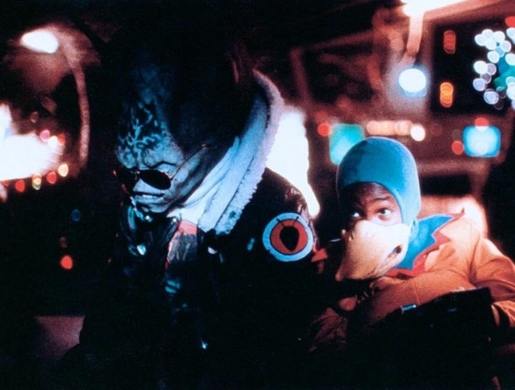 Завоеватели из космоса (1989) смотреть онлайн Завоеватели из космоса (1989) фильм смотреть онлайн