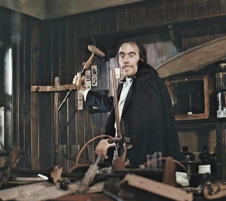 Я монстр (1971) смотреть онлайн Я монстр (1971) фильм смотреть онлайн