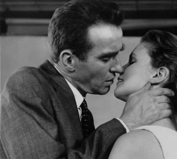 Дикая река (1960) в хорошем качестве смотреть онлайн Дикая река (1960) фильм в хорошем качестве смотреть онлайн