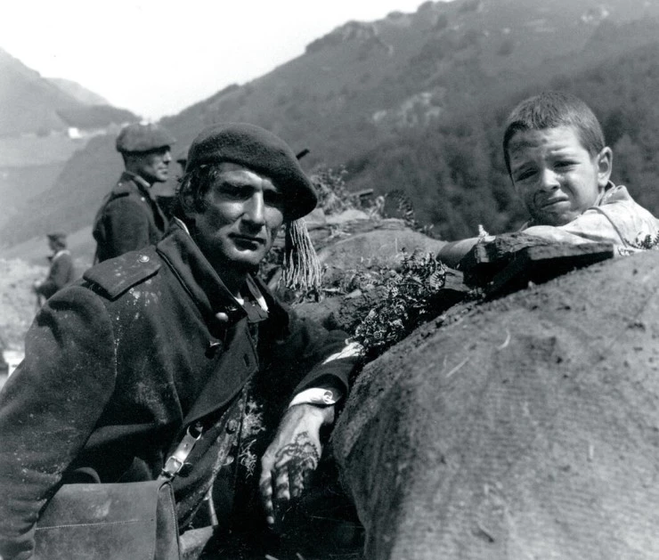 Коровы (1992) смотреть онлайн бесплатно Коровы (1992) фильм смотреть онлайн бесплатно