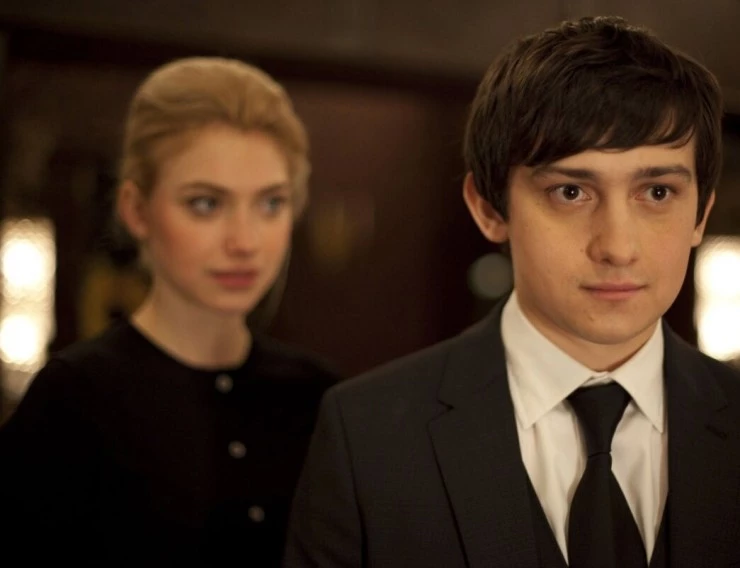 Кто получит бриллиант? (2012) смотреть онлайн Кто получит бриллиант? (2012) фильм смотреть онлайн