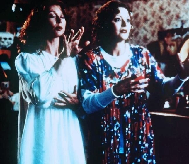 Сабрина юная ведьмочка (1996) в хорошем качестве смотреть онлайн Сабрина юная ведьмочка (1996) фильм в хорошем качестве смотреть онлайн