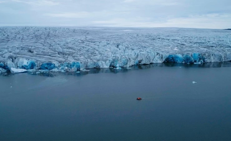 В Арктику (2023) смотреть онлайн бесплатно В Арктику (2023) фильм смотреть онлайн бесплатно