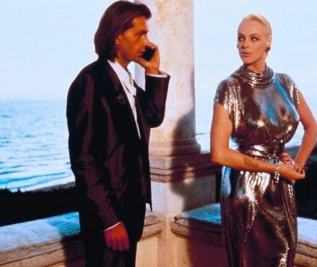 Домино (1988) в хорошем качестве смотреть онлайн Домино (1988) фильм в хорошем качестве смотреть онлайн