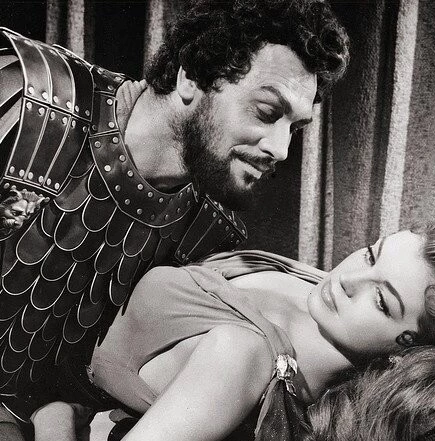 Возлюбленная Юпитера (1955) смотреть онлайн Возлюбленная Юпитера (1955) фильм смотреть онлайн