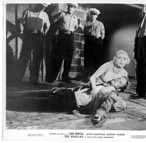 Взломщик (1957) смотреть онлайн бесплатно Взломщик (1957) фильм смотреть онлайн бесплатно