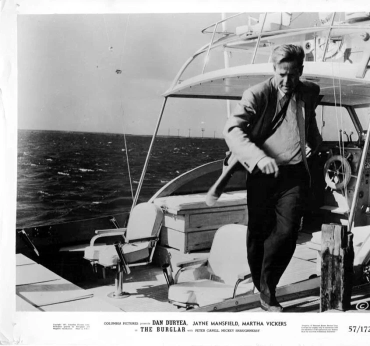 Взломщик (1957) смотреть онлайн Взломщик (1957) фильм смотреть онлайн