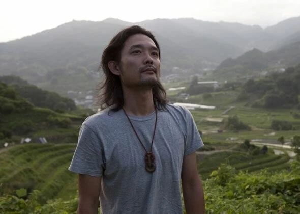 Красный цветок Луны (2011) в хорошем качестве смотреть онлайн Красный цветок Луны (2011) фильм в хорошем качестве смотреть онлайн