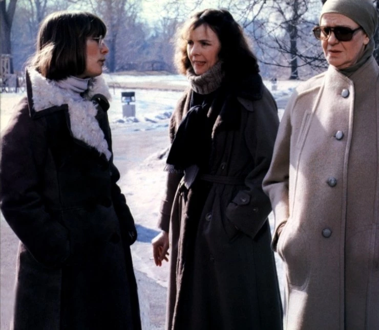 Интерьеры (1978) смотреть онлайн бесплатно Интерьеры (1978) фильм смотреть онлайн бесплатно