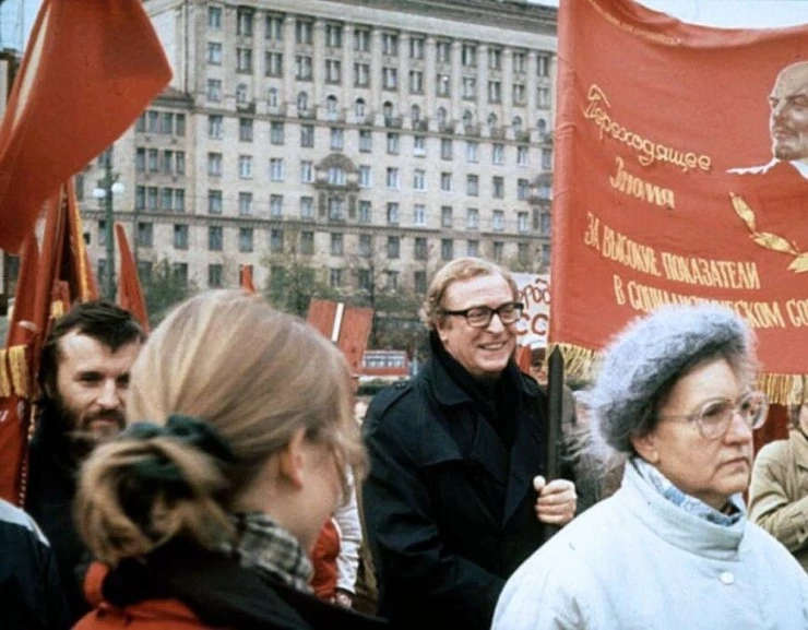 Полночь в Санкт-Петербурге (1995) смотреть онлайн бесплатно Полночь в Санкт-Петербурге (1995) фильм смотреть онлайн бесплатно
