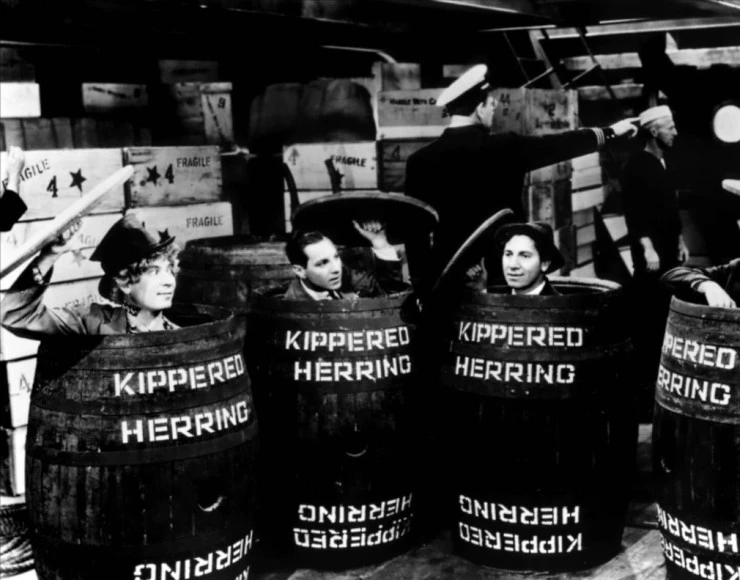 Обезьяньи проделки (1931) смотреть онлайн Обезьяньи проделки (1931) фильм смотреть онлайн