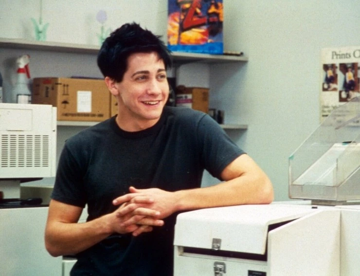 Обаятельная и привлекательная (2001) смотреть онлайн Обаятельная и привлекательная (2001) фильм смотреть онлайн