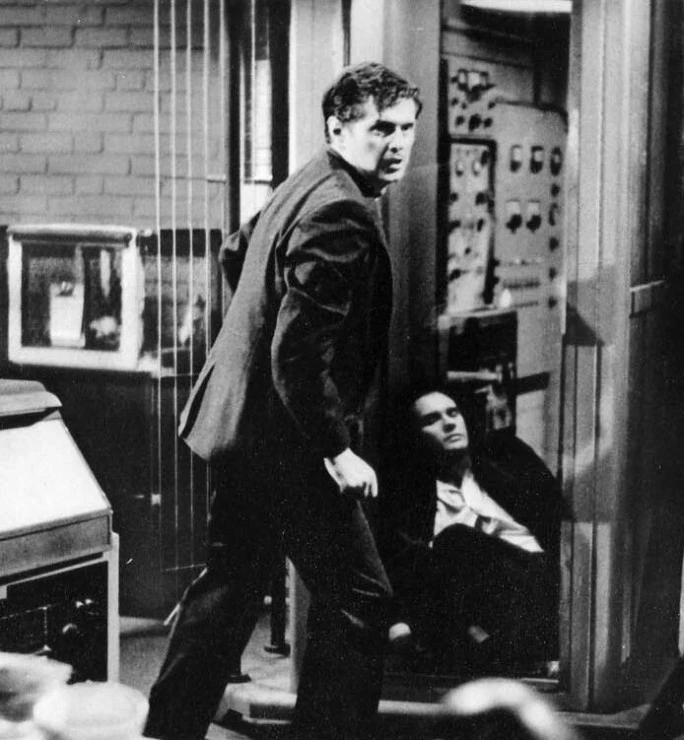 Возвращение мухи (1959) смотреть онлайн бесплатно Возвращение мухи (1959) фильм смотреть онлайн бесплатно