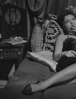 Провинциалка (1953) смотреть онлайн Провинциалка (1953) фильм смотреть онлайн