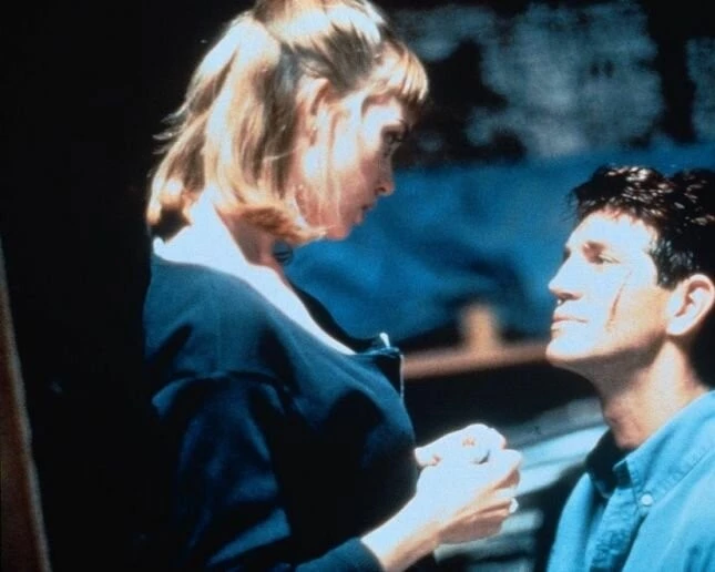 Жестокая правда (1994) смотреть онлайн бесплатно Жестокая правда (1994) фильм смотреть онлайн бесплатно