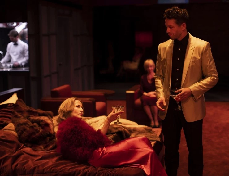 Все о Еве (2019) смотреть онлайн Все о Еве (2019) фильм смотреть онлайн