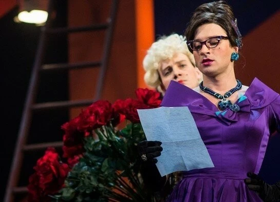 TheatreHD: Таланты и покойники (2024) смотреть онлайн TheatreHD: Таланты и покойники (2024) фильм смотреть онлайн