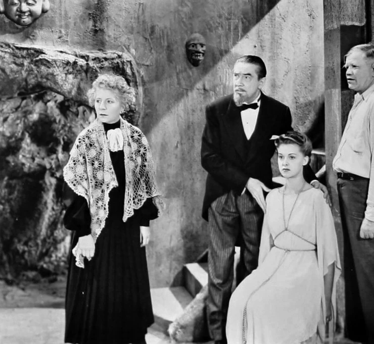 Человек-вуду (1944) смотреть онлайн Человек-вуду (1944) фильм смотреть онлайн