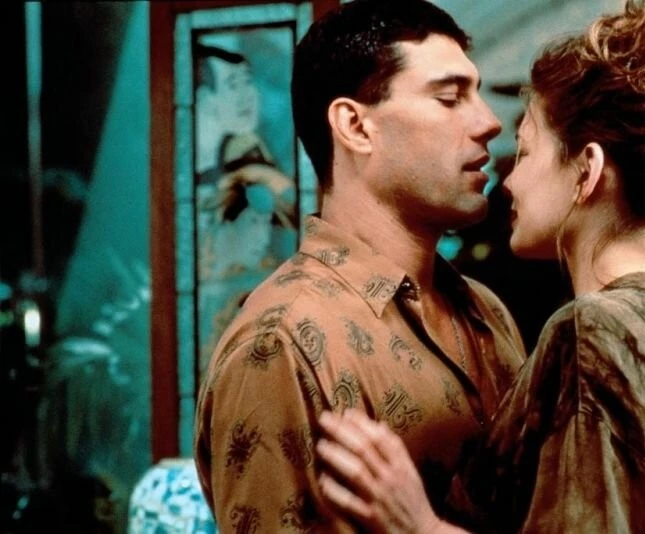 Сплошной обман (1996) в хорошем качестве смотреть онлайн Сплошной обман (1996) фильм в хорошем качестве смотреть онлайн