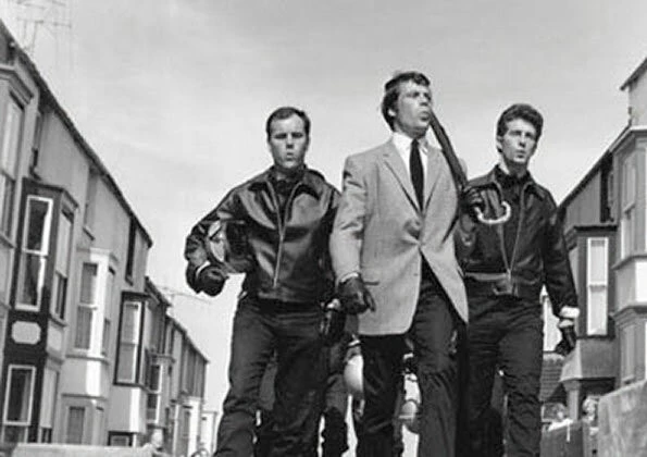 Проклятые (1962) смотреть онлайн бесплатно Проклятые (1962) фильм смотреть онлайн бесплатно