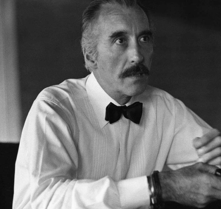 Ягуар жив! (1979) смотреть онлайн Ягуар жив! (1979) фильм смотреть онлайн