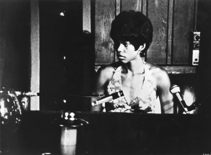 Чёрный цезарь (1973) в хорошем качестве смотреть онлайн Чёрный цезарь (1973) фильм в хорошем качестве смотреть онлайн