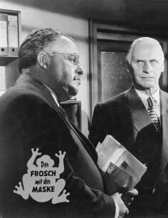 Лягушка в маске (1959) в хорошем качестве смотреть онлайн Лягушка в маске (1959) фильм в хорошем качестве смотреть онлайн