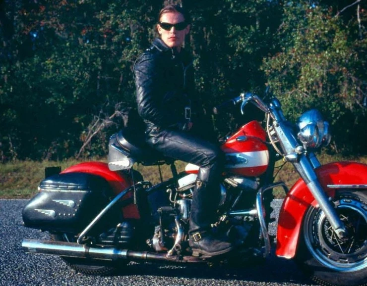 Без любви (1981) смотреть онлайн бесплатно Без любви (1981) фильм смотреть онлайн бесплатно