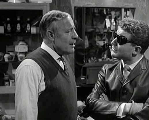 Жертва (1961) в хорошем качестве смотреть онлайн Жертва (1961) фильм в хорошем качестве смотреть онлайн