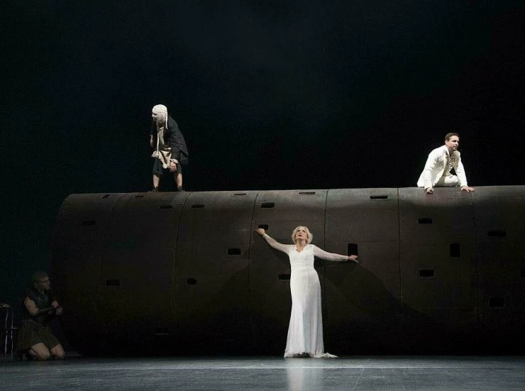 Царь Эдип (2017) смотреть онлайн Царь Эдип (2017) фильм смотреть онлайн