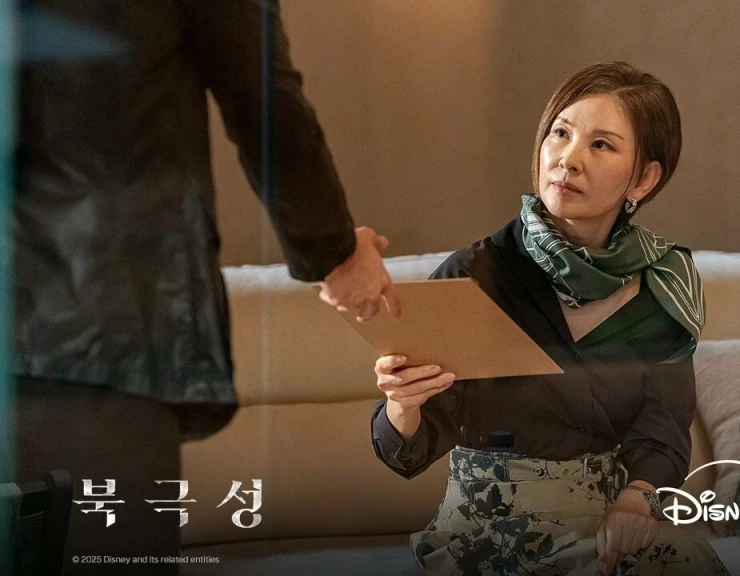 Полярная звезда (2025) 1 сезон 1-7,8,9 серия смотреть онлайн Полярная звезда (2025) сериал 1-7,8,9 серию 1 сезона смотреть онлайн