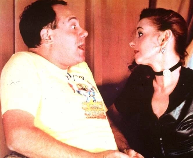 Белый, красный и зеленый (1981) смотреть онлайн бесплатно Белый, красный и зеленый (1981) фильм смотреть онлайн бесплатно