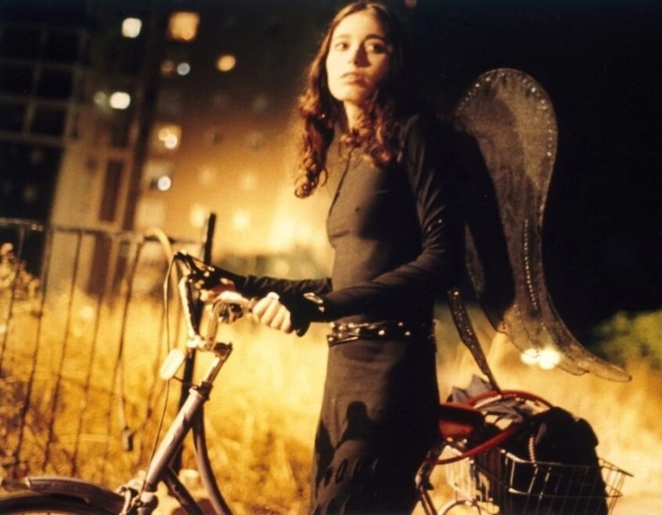 Сломанные крылья (2002) смотреть онлайн бесплатно Сломанные крылья (2002) фильм смотреть онлайн бесплатно