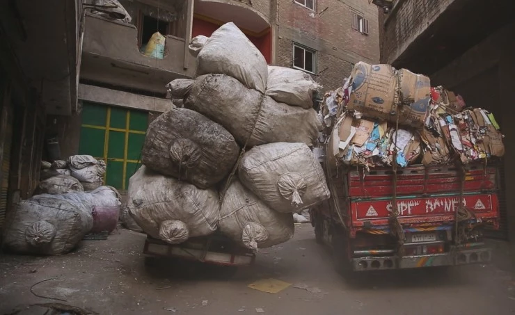 Заббалин, город мусорщиков (2016) смотреть онлайн бесплатно Заббалин, город мусорщиков (2016) фильм смотреть онлайн бесплатно