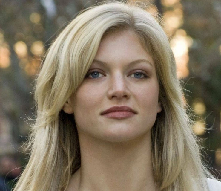 Дитя моды: Убийство Кэролайн Берн (2009) смотреть онлайн бесплатно Дитя моды: Убийство Кэролайн Берн (2009) фильм смотреть онлайн бесплатно